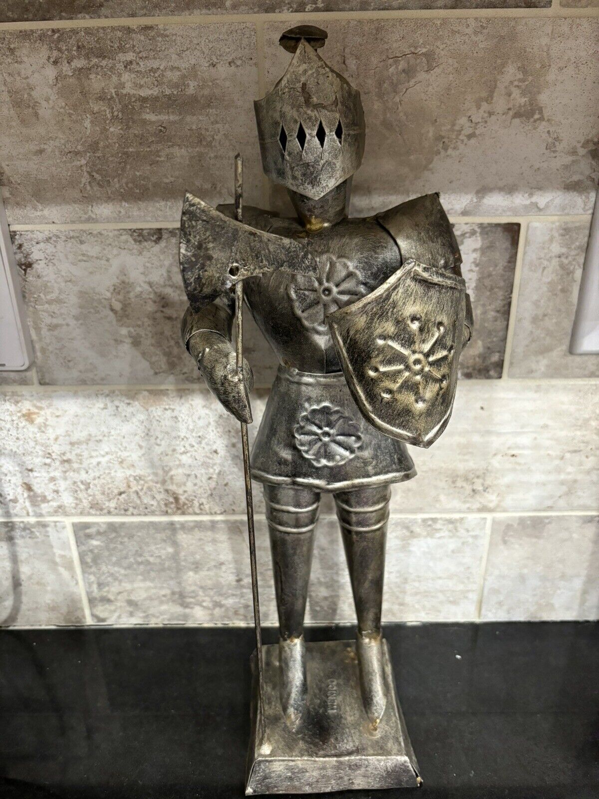 Vintage Metal Tin Knight Armor  Statue Made In Mexico 16”