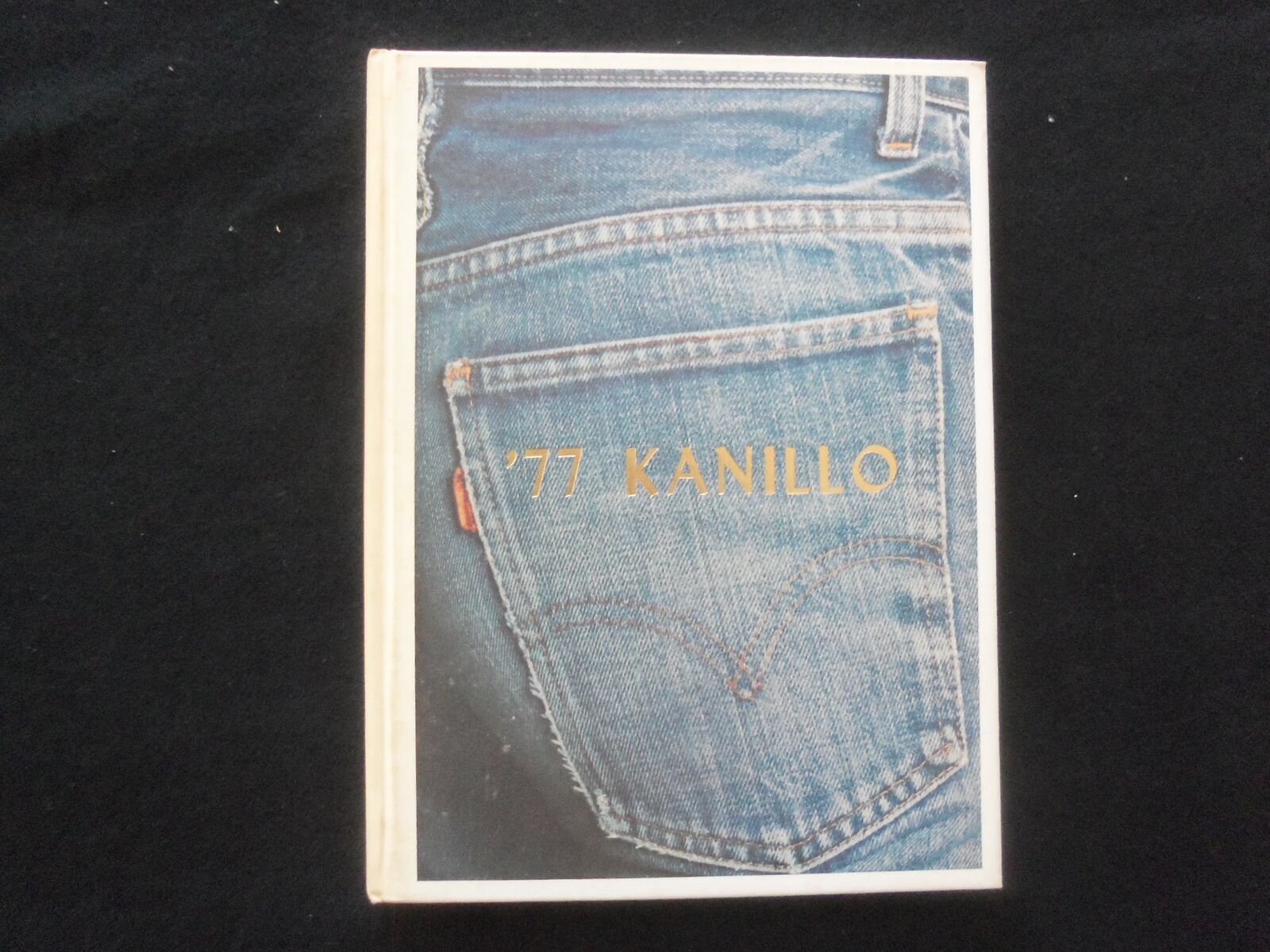 1977 KANILLIO KANSAS HIGH SCHOOL YEARBOOK - KANSAS, ILLINOIS - YB 3352