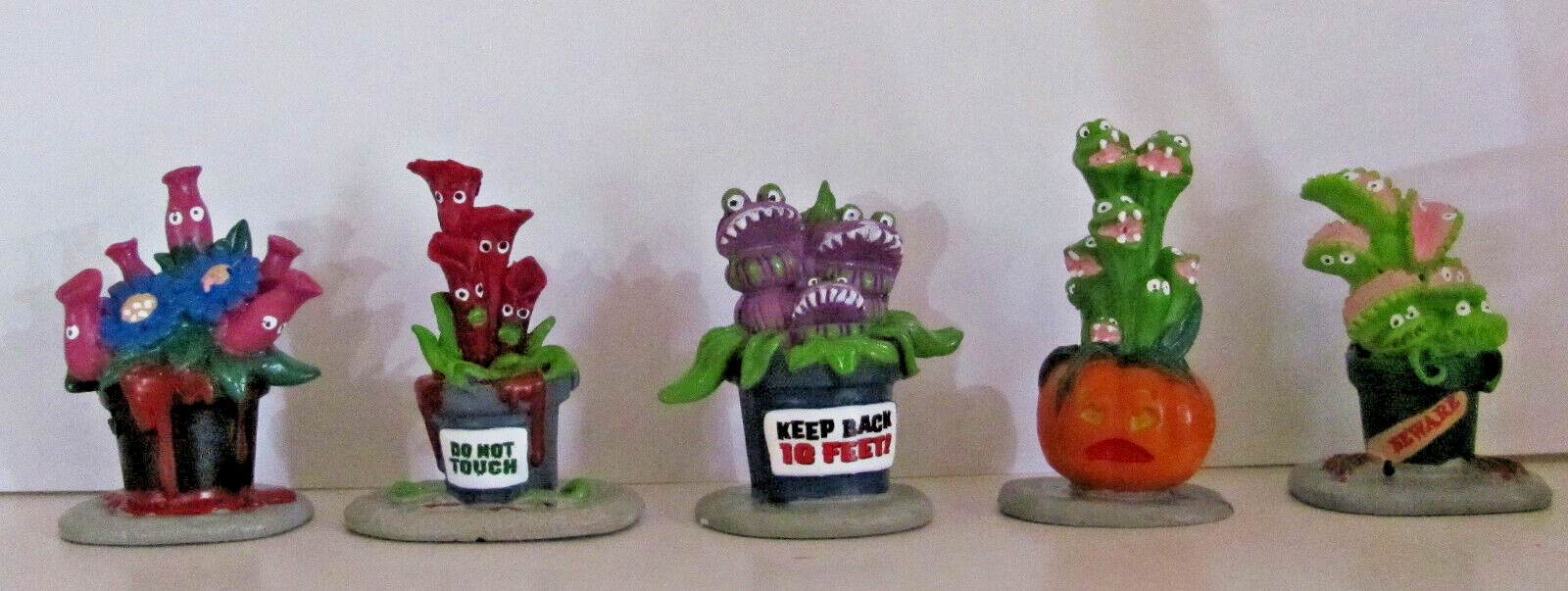 Lemax Spooky Town Accessories - Hungry Houseplant Horror #44314- New For 2024