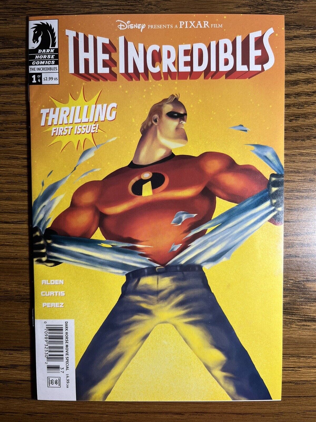 THE INCREDIBLES 1-4 HIGH GRADE SET #1-3 EXTREMELY RARE NEWSSTANDS #4 DIRECT 2004