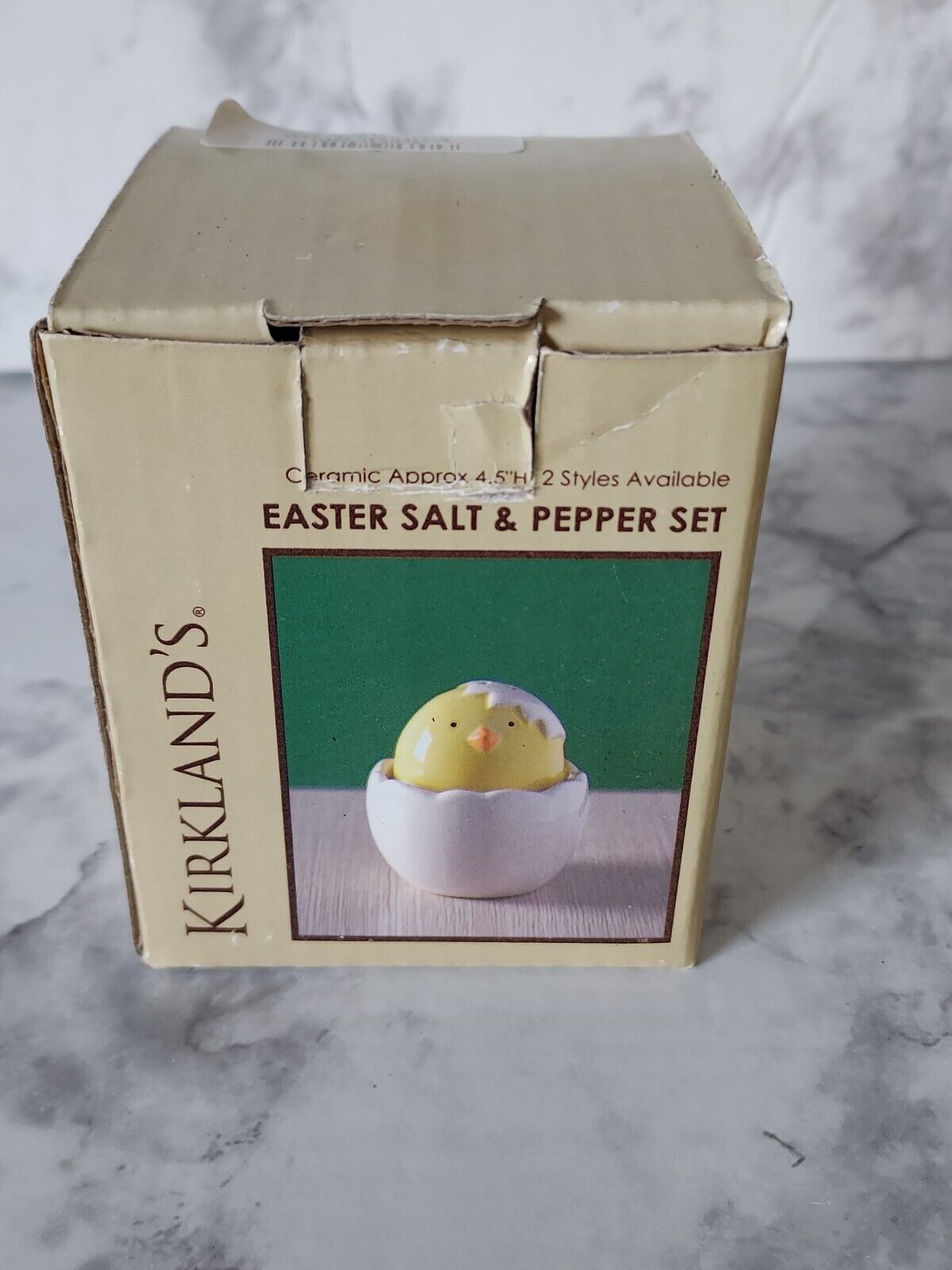 Kirkland\'s Easter Salt & Pepper Shakers (Chick in Egg)