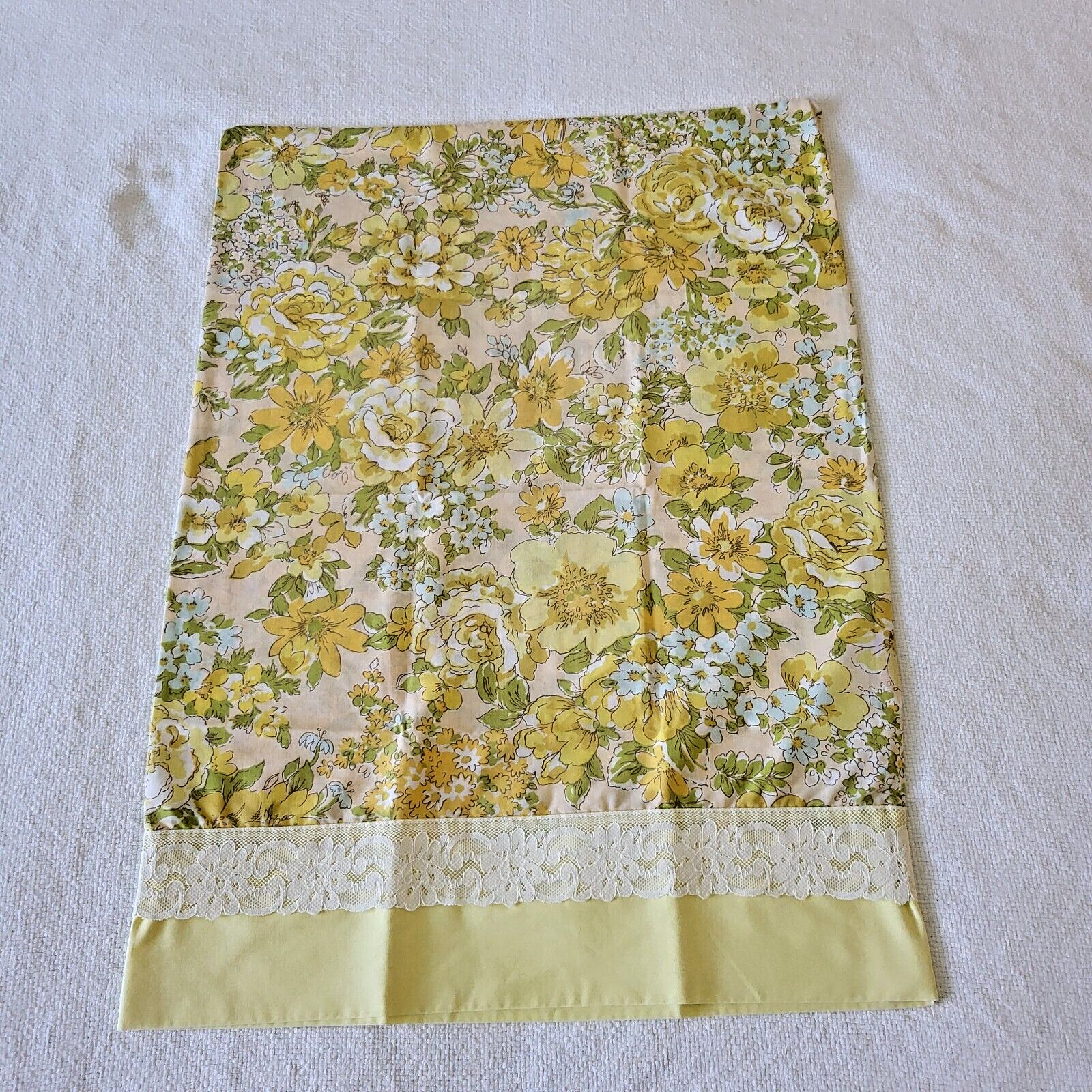 Vtg Sears Perma-Prest Yellow Floral  Pillowcase Lace Trim Boho Grannycore MCM