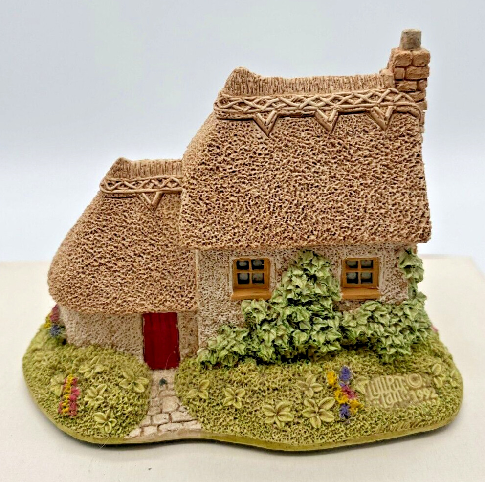 Lilliput Lane Collector\'s Club Special 1992 Pussy Willow Cottage with Box & Deed
