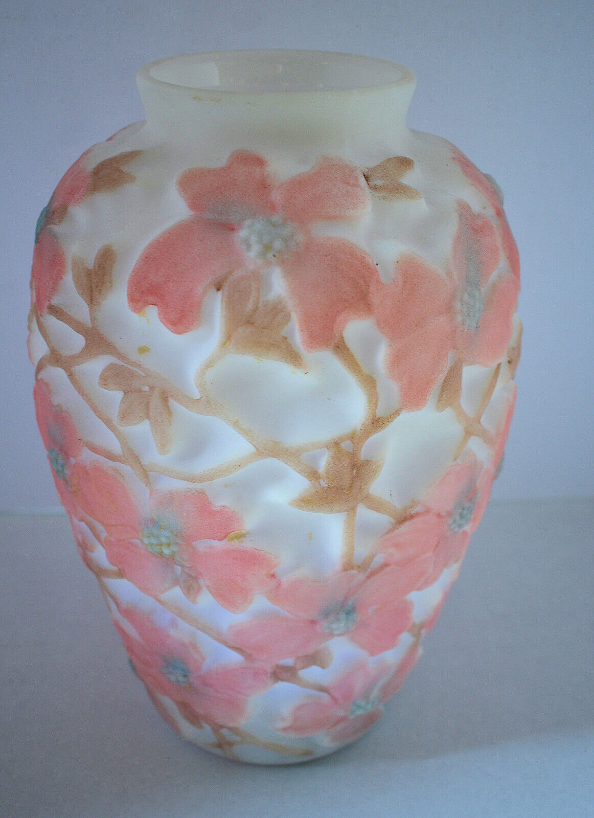 Raised Relief Translucent Vase or Lamp~Flower Designs~11\