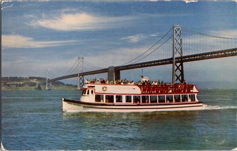Postcard Sight Seeing Boat Fisherman\'s Wharf San Francisco CA California   K-237