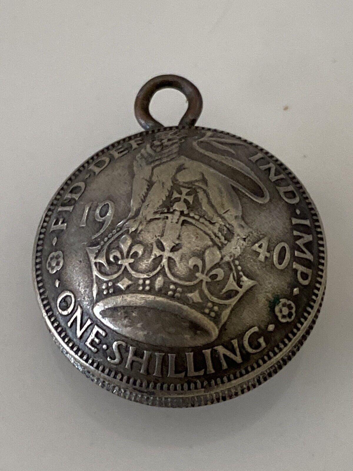 Unique - King George VI - One Shilling Pendant - 1940
