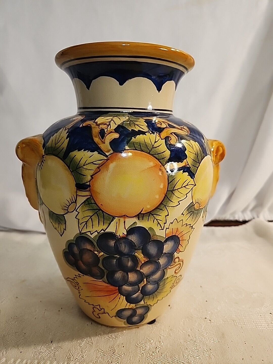 Vtg Hand Painted Deruta Italian Porcelain Vase Urn Grapes Lemons #44