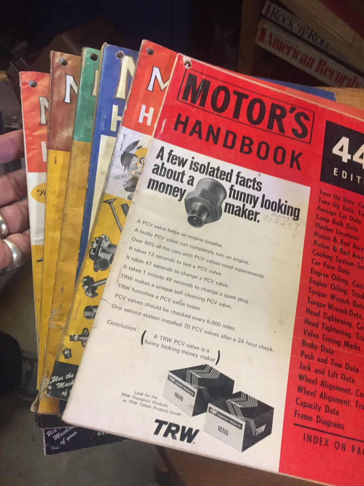 6)-Vintage MOTOR'S HANDBOOK CARS PARTS & SERVICE CATALOG w/ADS