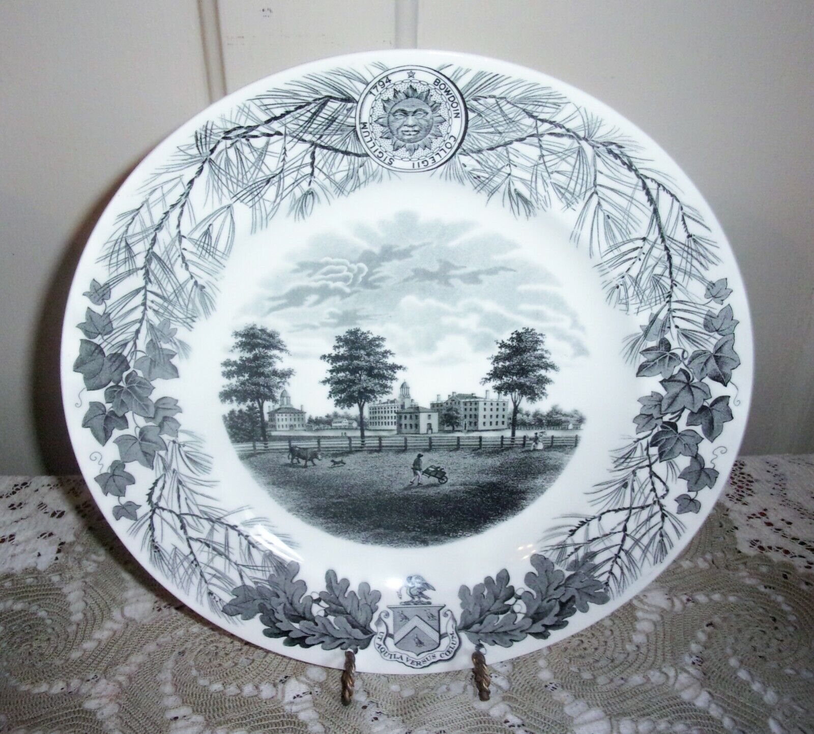 Wedgwood Bowdoin College 1948 - The Campus in 1822 Transferware 10.5 Inch Plate