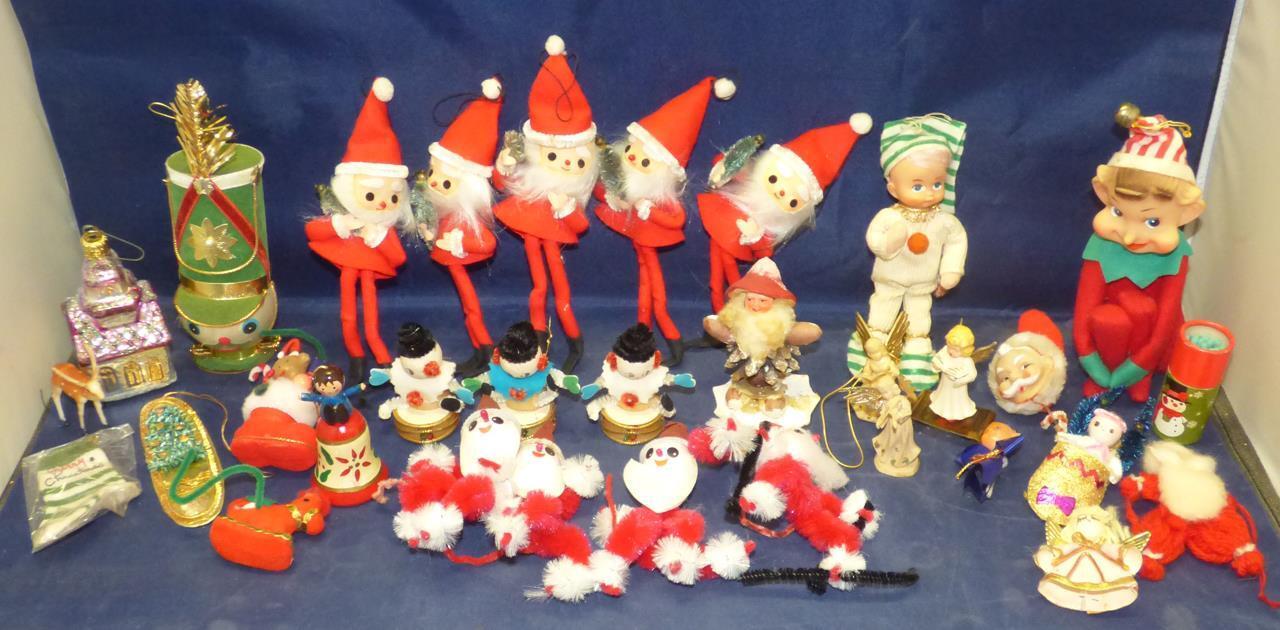 VINTAGE LOT OF MIXED CHRISTMAS ORNAMENTS  34 ITEMS