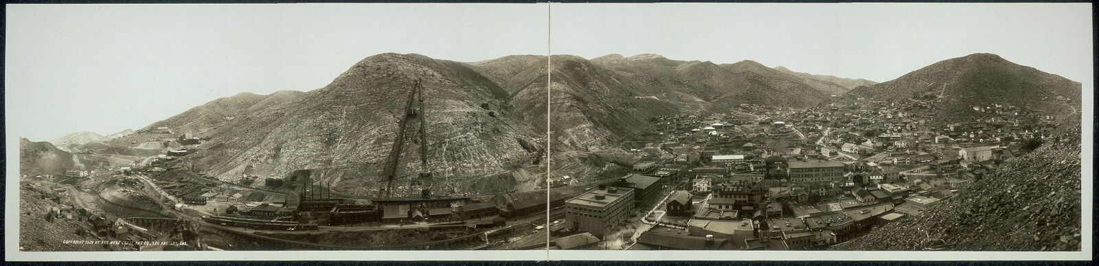 Photo:1909 Panorama of Bisbee,Arizona