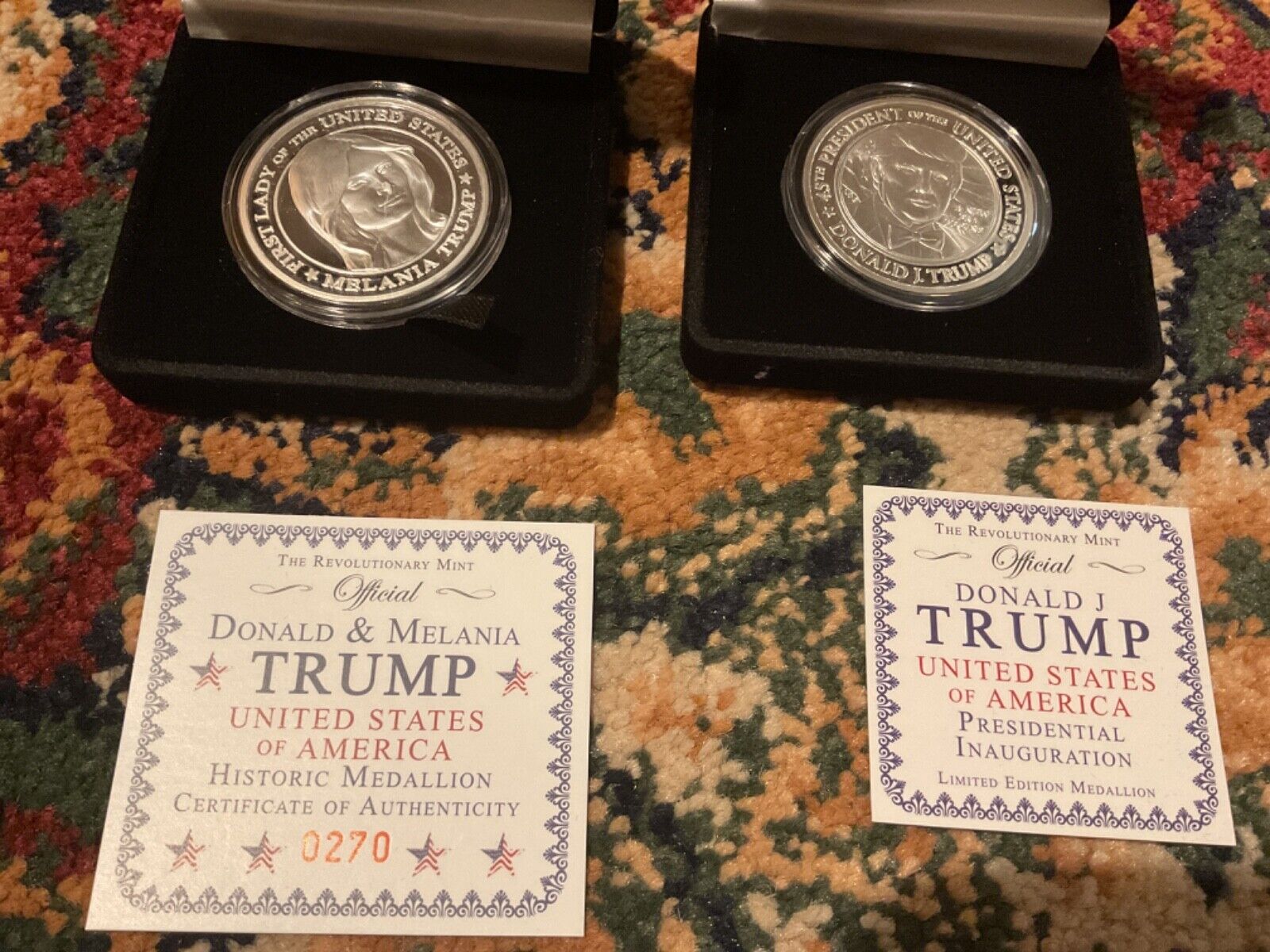(2017)Donald Trump and Melania silver coin set