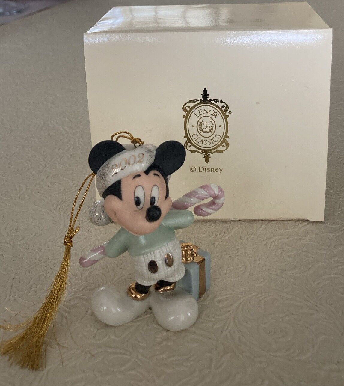 Lenox Disney Mickey’s Holiday Surprise Ornament 2002 4
