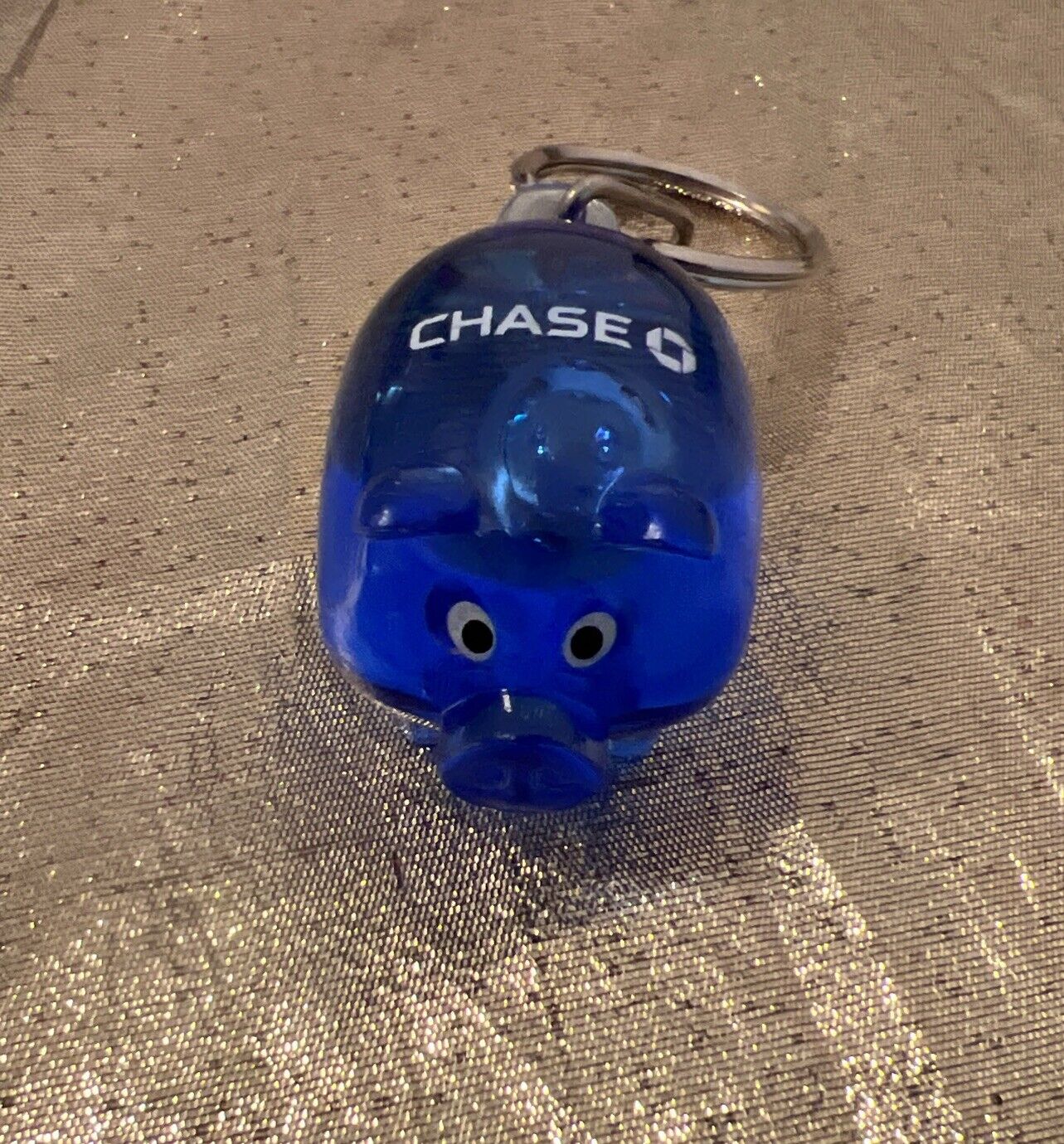 Chase Bank Pig Banking Advertising Logo Keyring Blue Acrylic