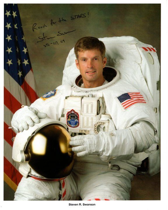 STEVEN R. SWANSON signed 8x10 NASA ASTRONAUT litho photo GREAT CONTENT
