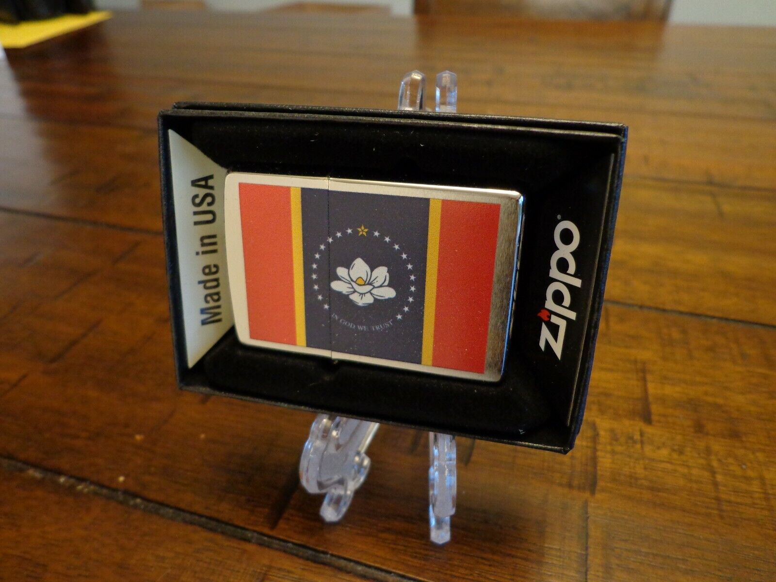 NEW MAGNOLIA MISSISSIPPI FLAG SERIES ZIPPO LIGHTER MINT IN BOX