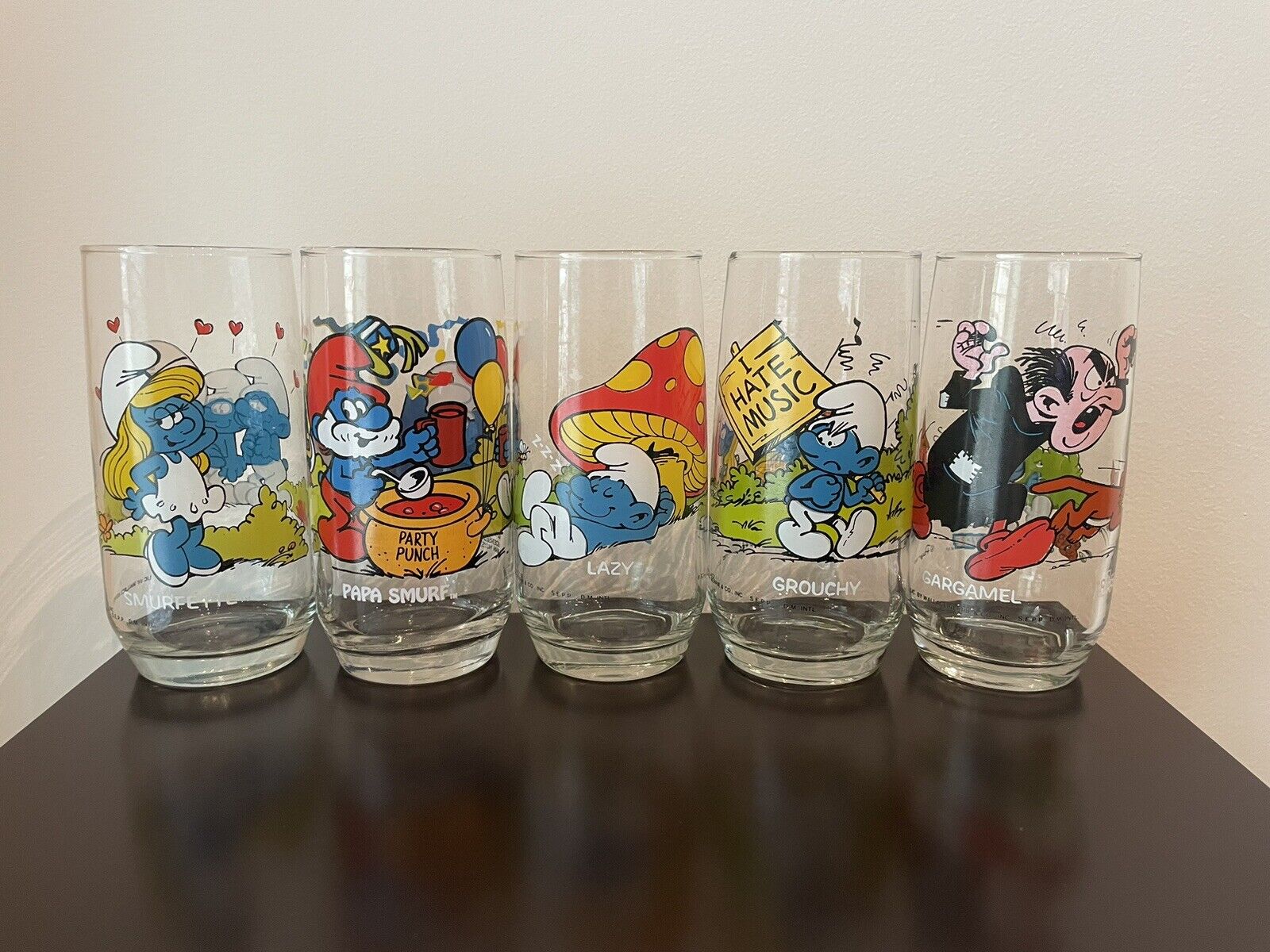 Vintage Lot of 5 Smurf Glasses Smurfette Papa Smurf Gargamel Lazy Grouchy
