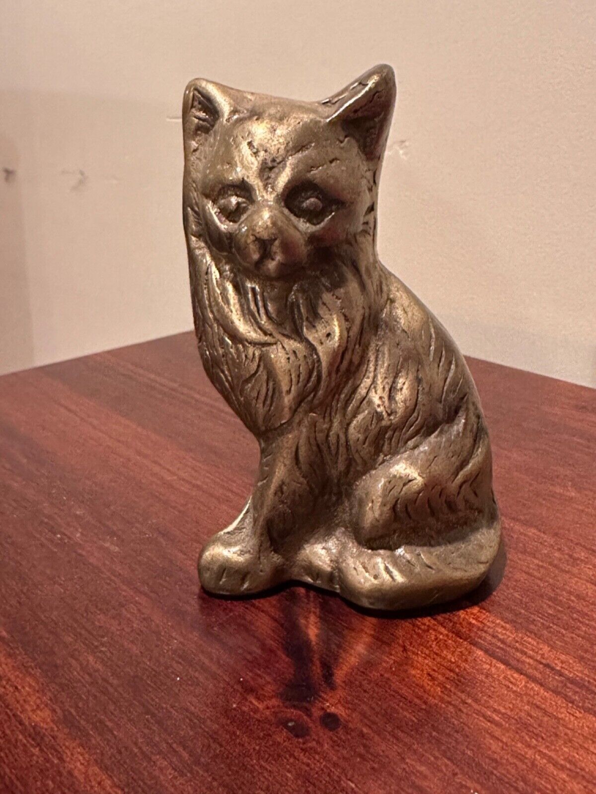 Vintage Brass Sitting Cat Sculpture Figurine Intricate 4.5 inches made in Taiwan