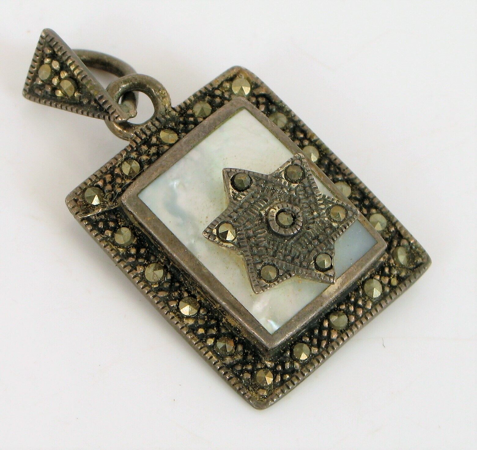 VINTAGE RELIGIOUS PENDANT JEWISH STAR OF DAVID MOTHER OF PEARL PENDANT MARCASITE