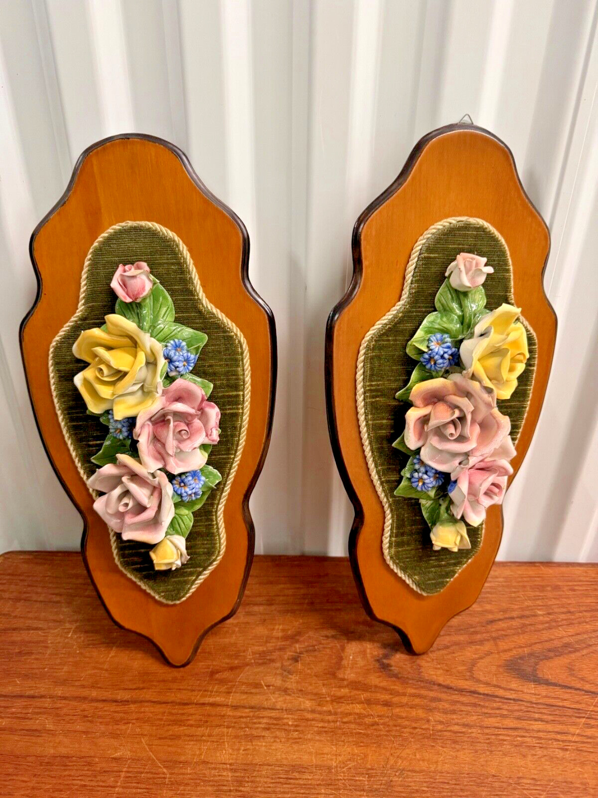 Vtg Mid Century Pair Capodimonte Porcelain Flowers Wall Decor Made in Italy