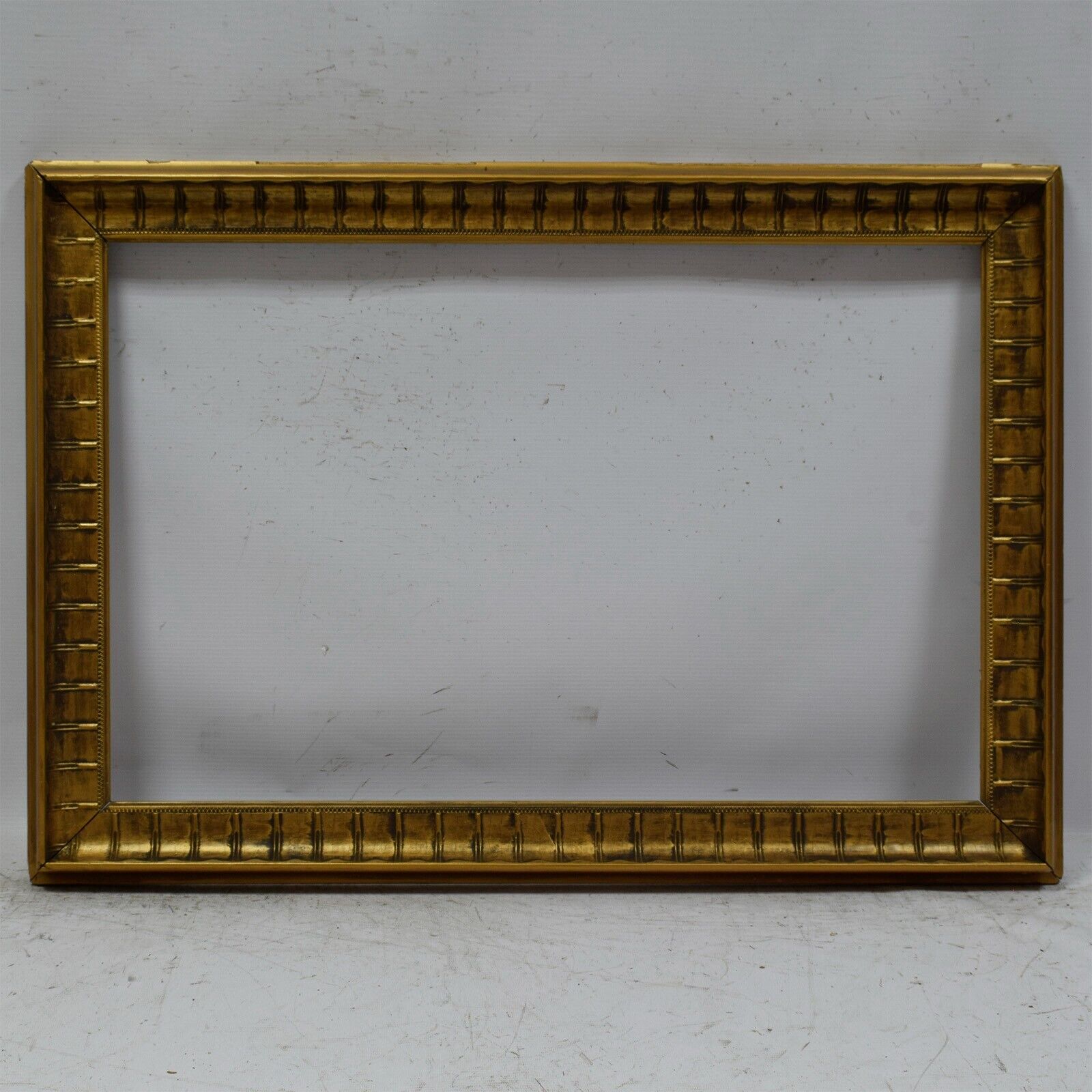1st half of 20th cent old wooden painting frame dimensions: 27.7 x 17.9 in