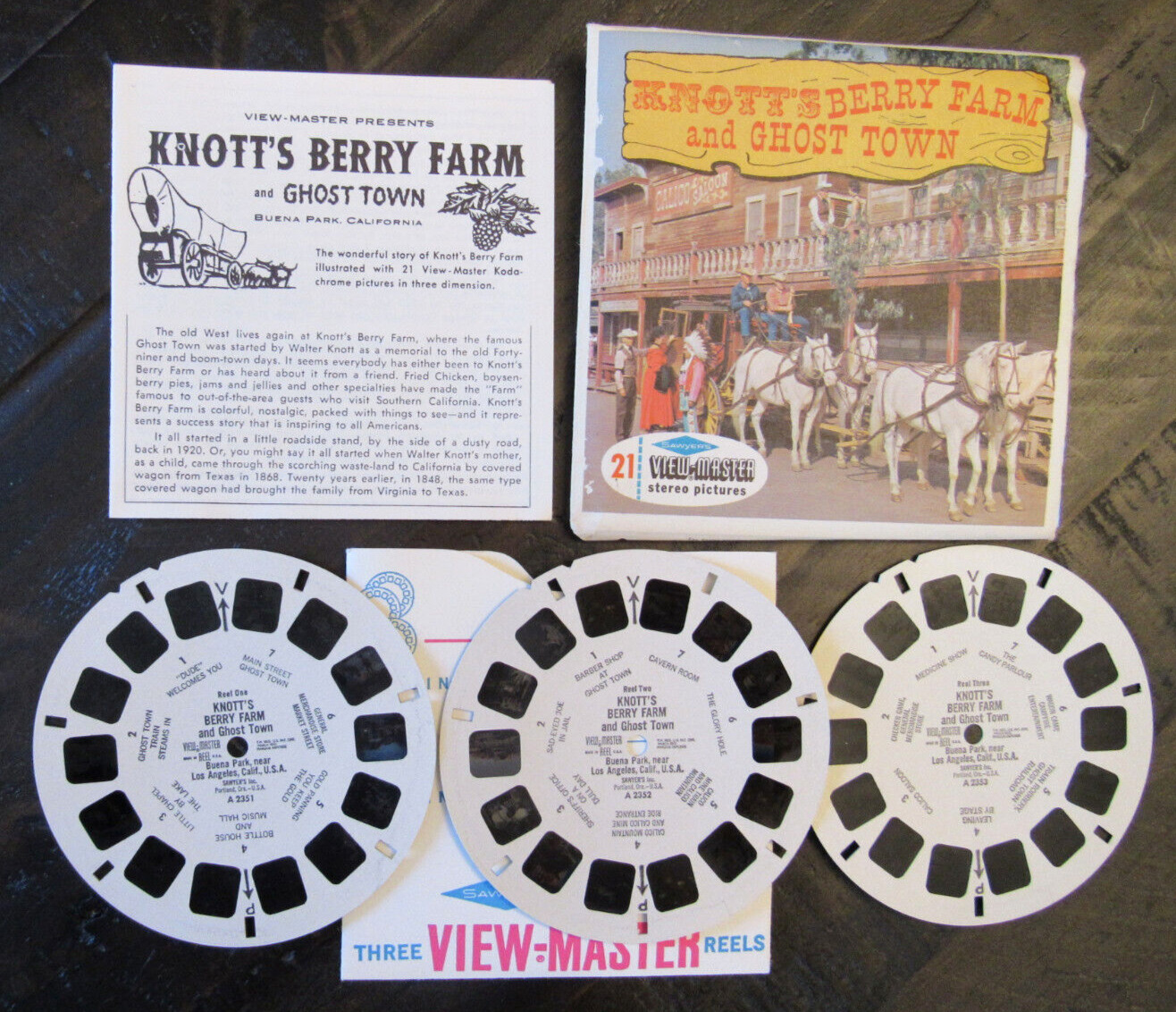 Vintage Sawyer\'s Knotts Berry Farm View Master Set A 235 - 3 Discs + Booklet