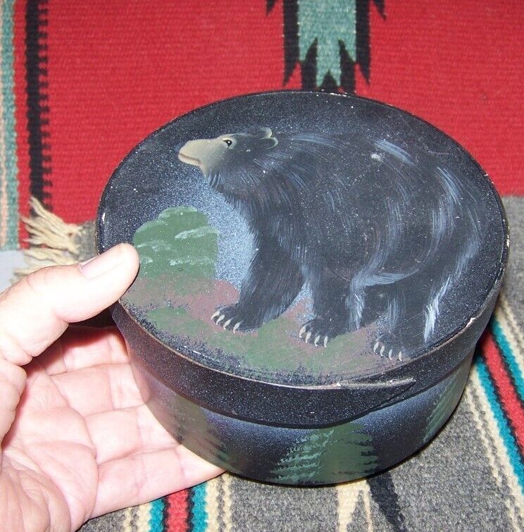 Round wood container w/Black Bear-from Yosemite National Park-LOOKY