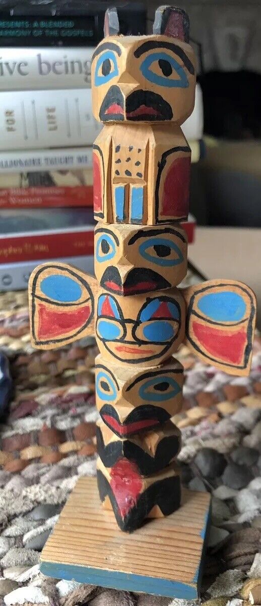 Alaskan Wooden Totem Pole by ANAC   6”  Tall Hand Painted Vintage Souvenir￼