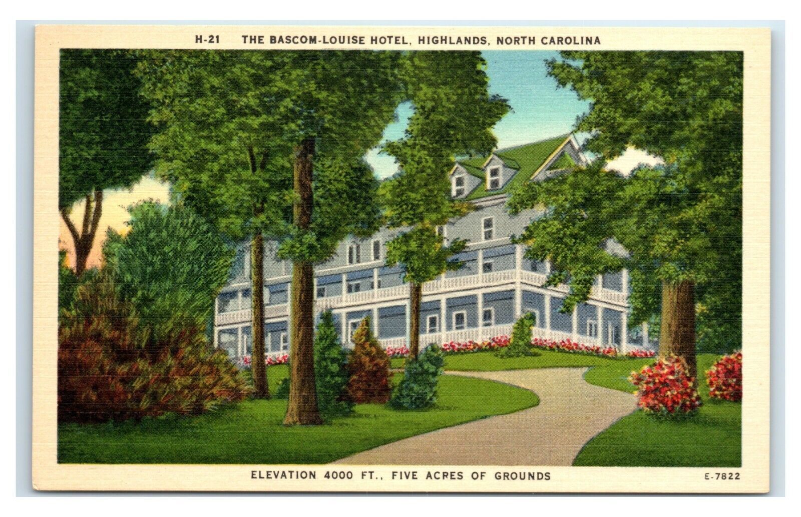 Postcard Bascom-Louise Hotel, Highlands, NC linen X16