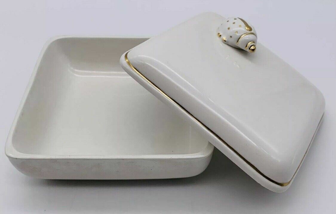 Vintage Gioielleria Corvino Jewelry Trinket Box White Porcelain Ladybug Gilded