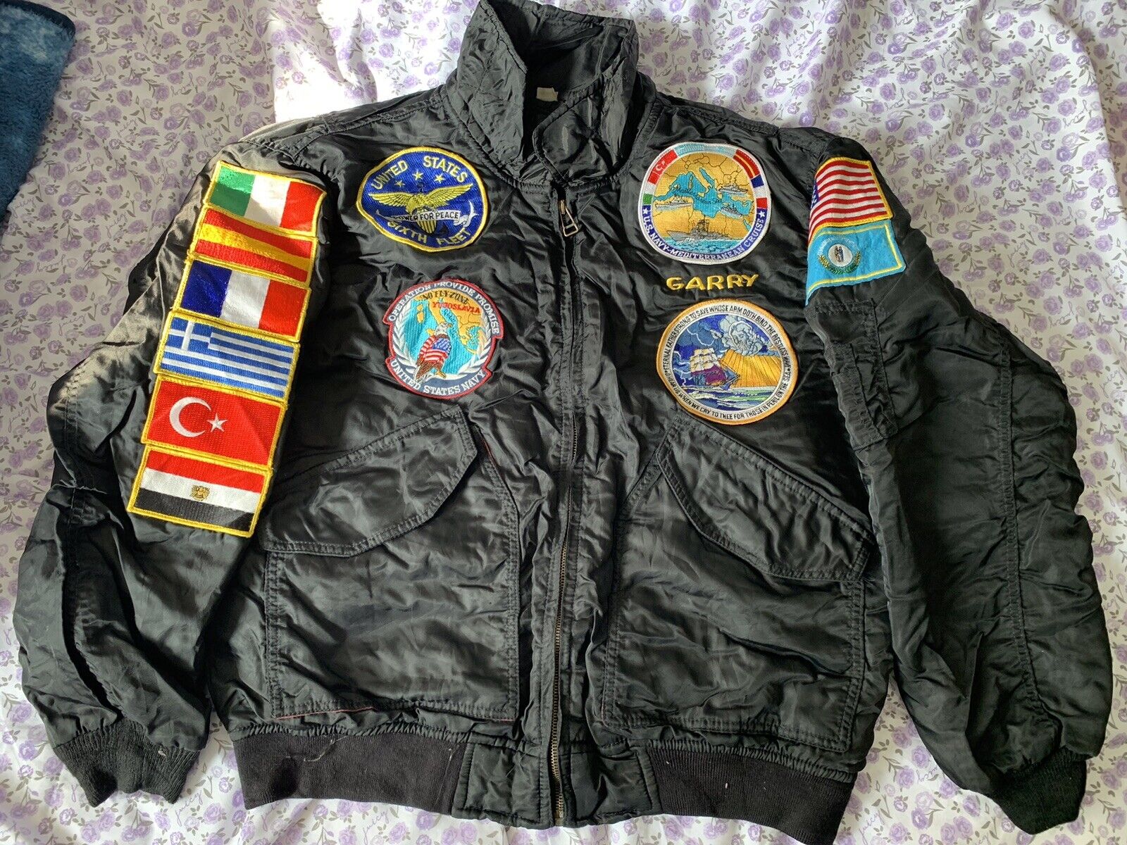 USS America flight jacket CV-66 Named Patches Made in Italy