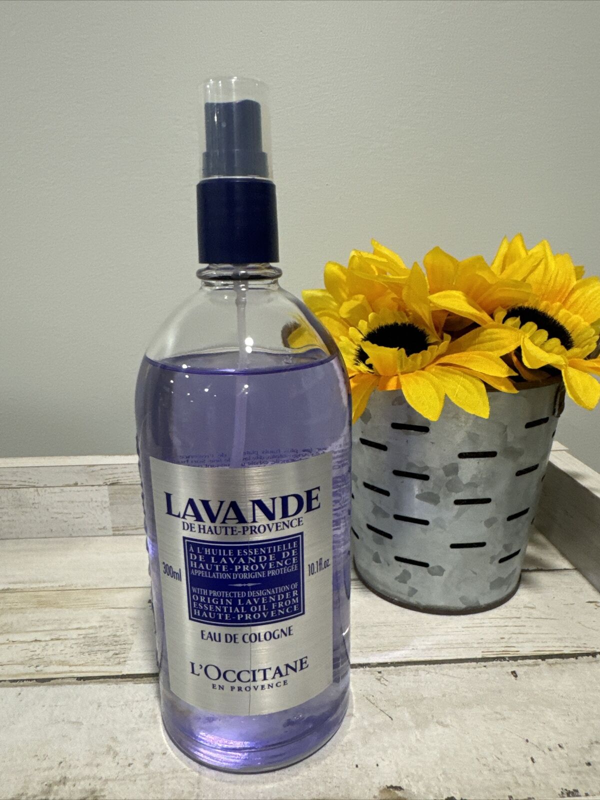 L'occitane LAVANDE Lavender Eau de Cologne 300ml 10.1oz