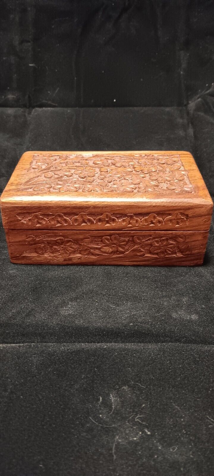 Vintage Hand Carved Box Made In India 6\