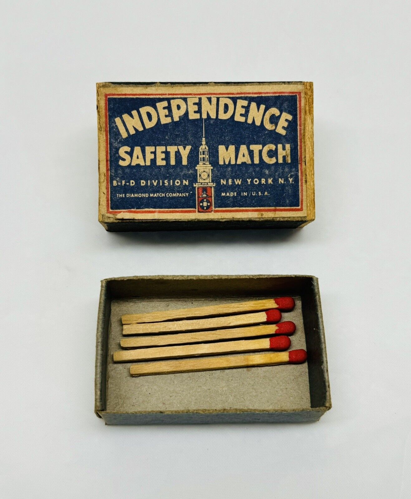 Vintage Independence Wood Safety Matches Box Pocket Sized New York NY