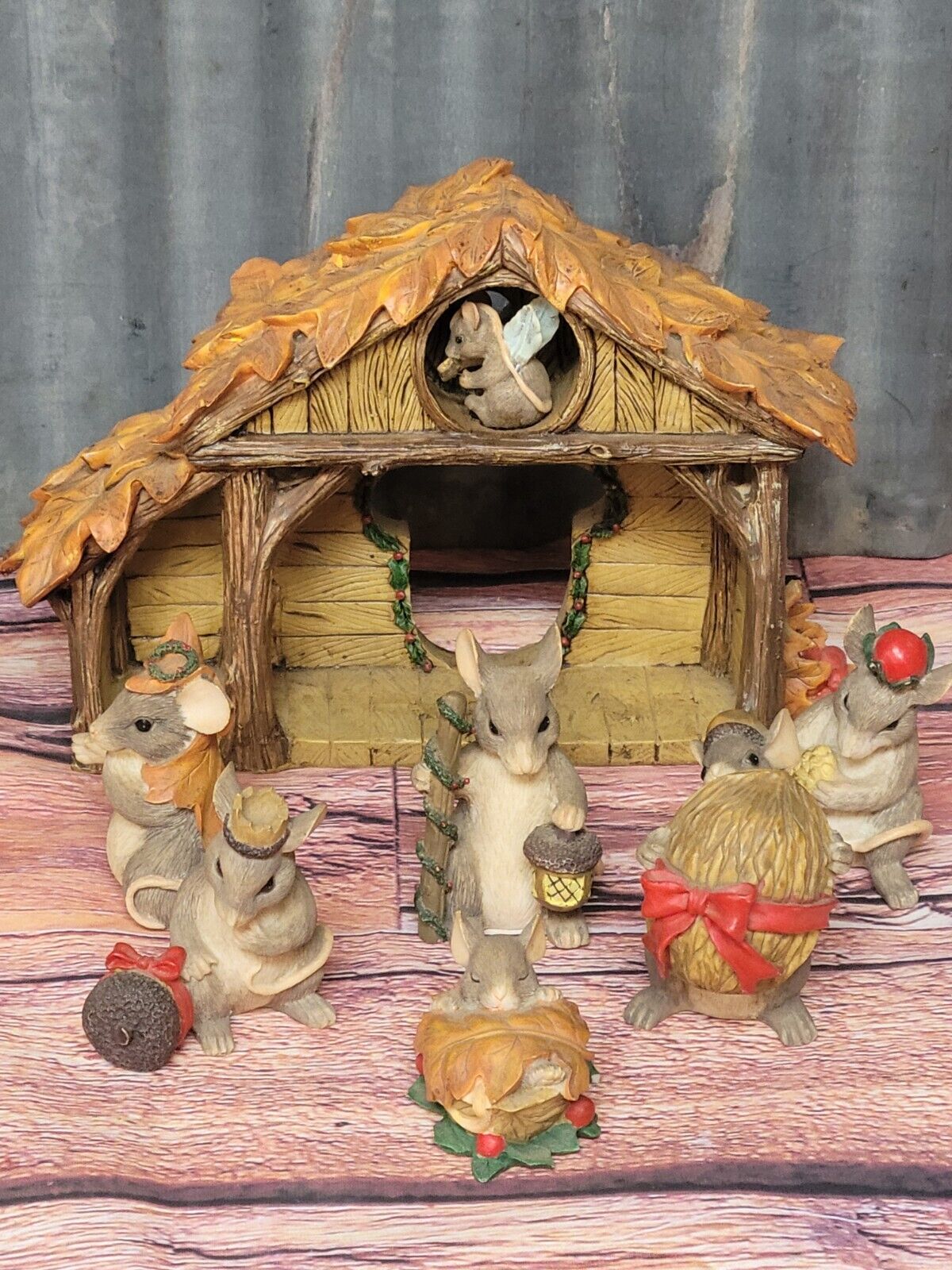 Vintage Silvestri Charming Tales Mouse Nativity Set
