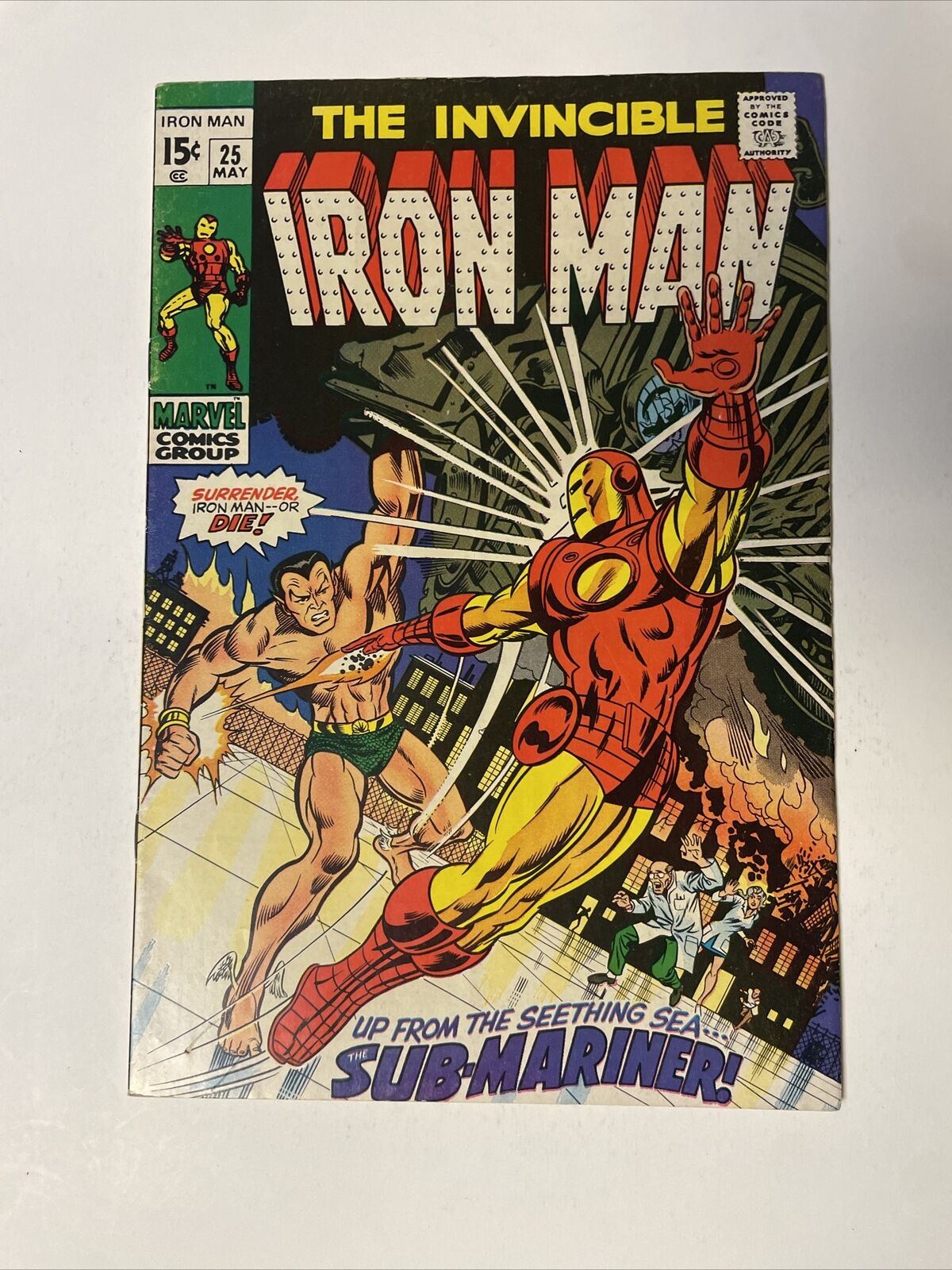 The Invincible Iron Man #25 (1970) VF/NM LOOK AT PHOTOS
