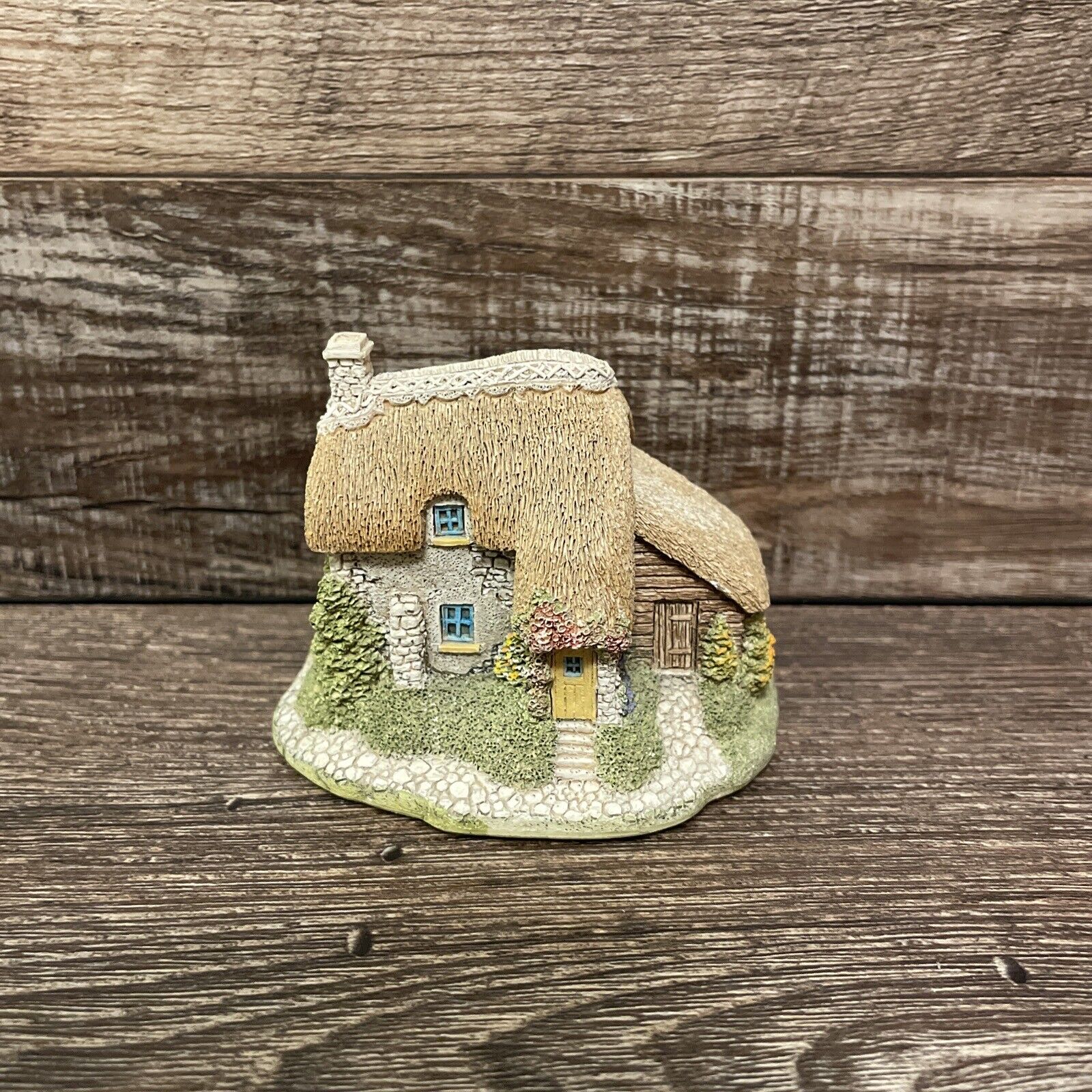 Lilliput Lane Puddlebrook Miniature Cottage Handmade In Cumbria United Kingdom