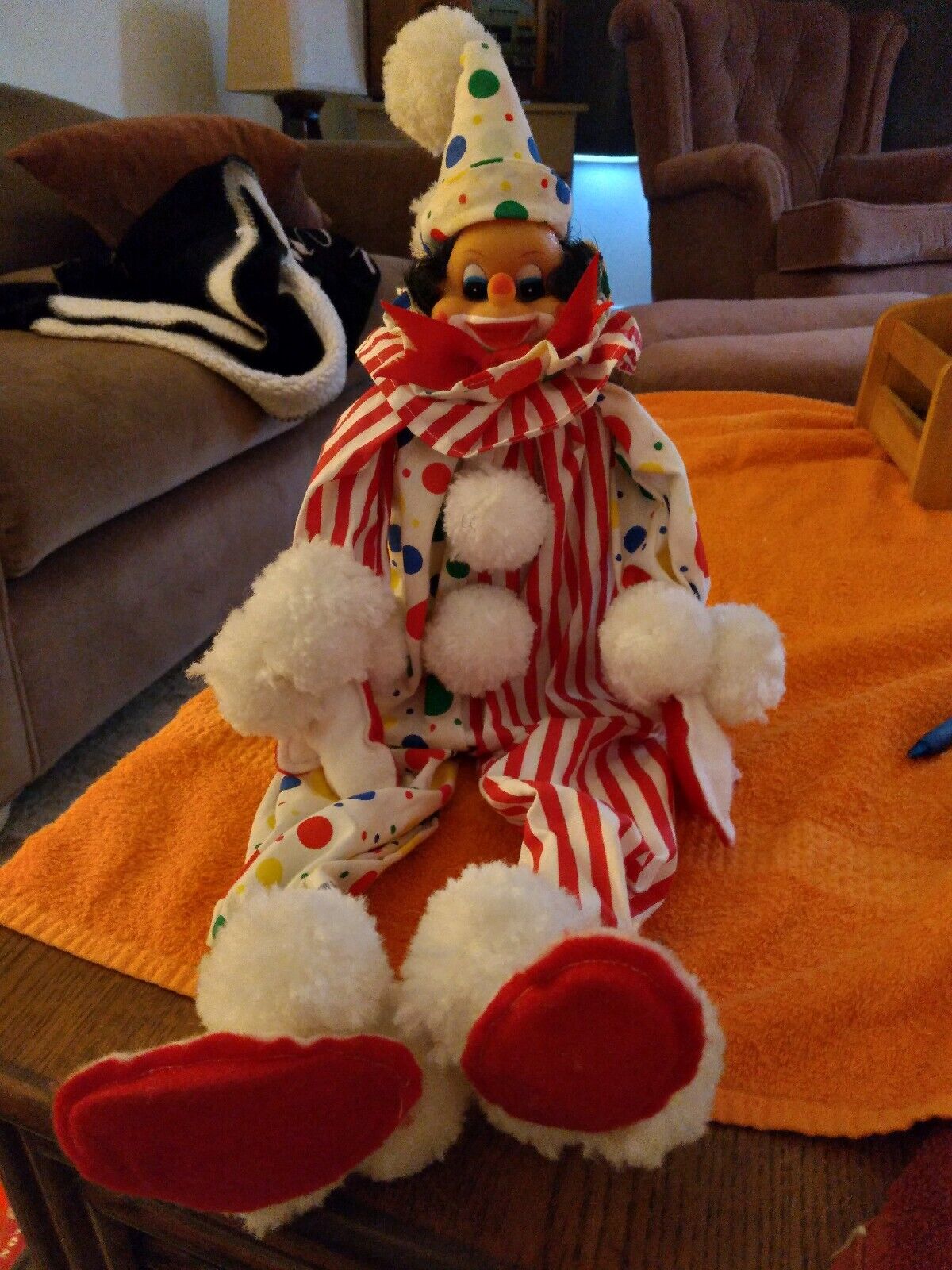 Vintage Handmade Shelf Sitting Clown Doll 21\