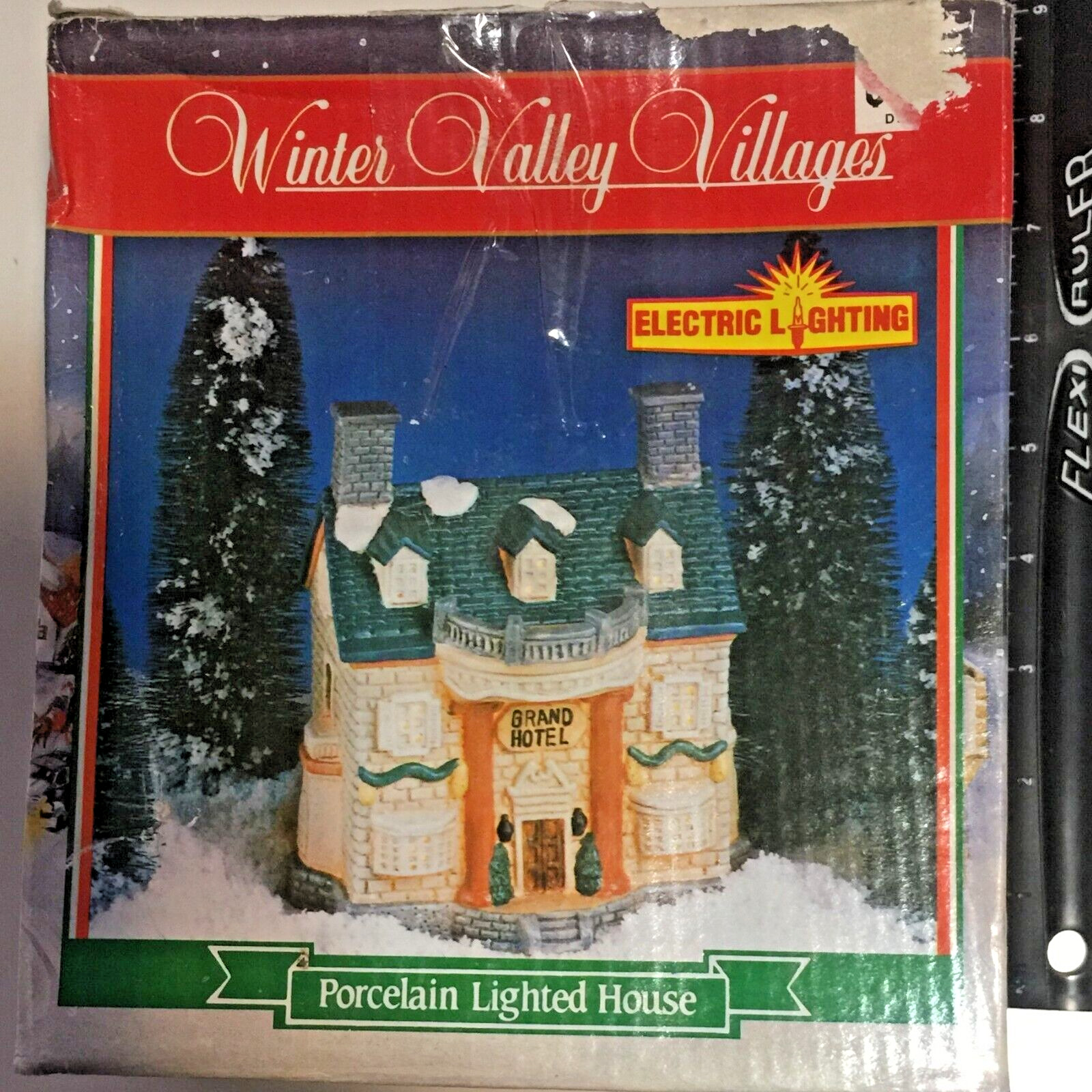 Winter Valley Villages Grand Hotel Porcelain Lighted House Christmas