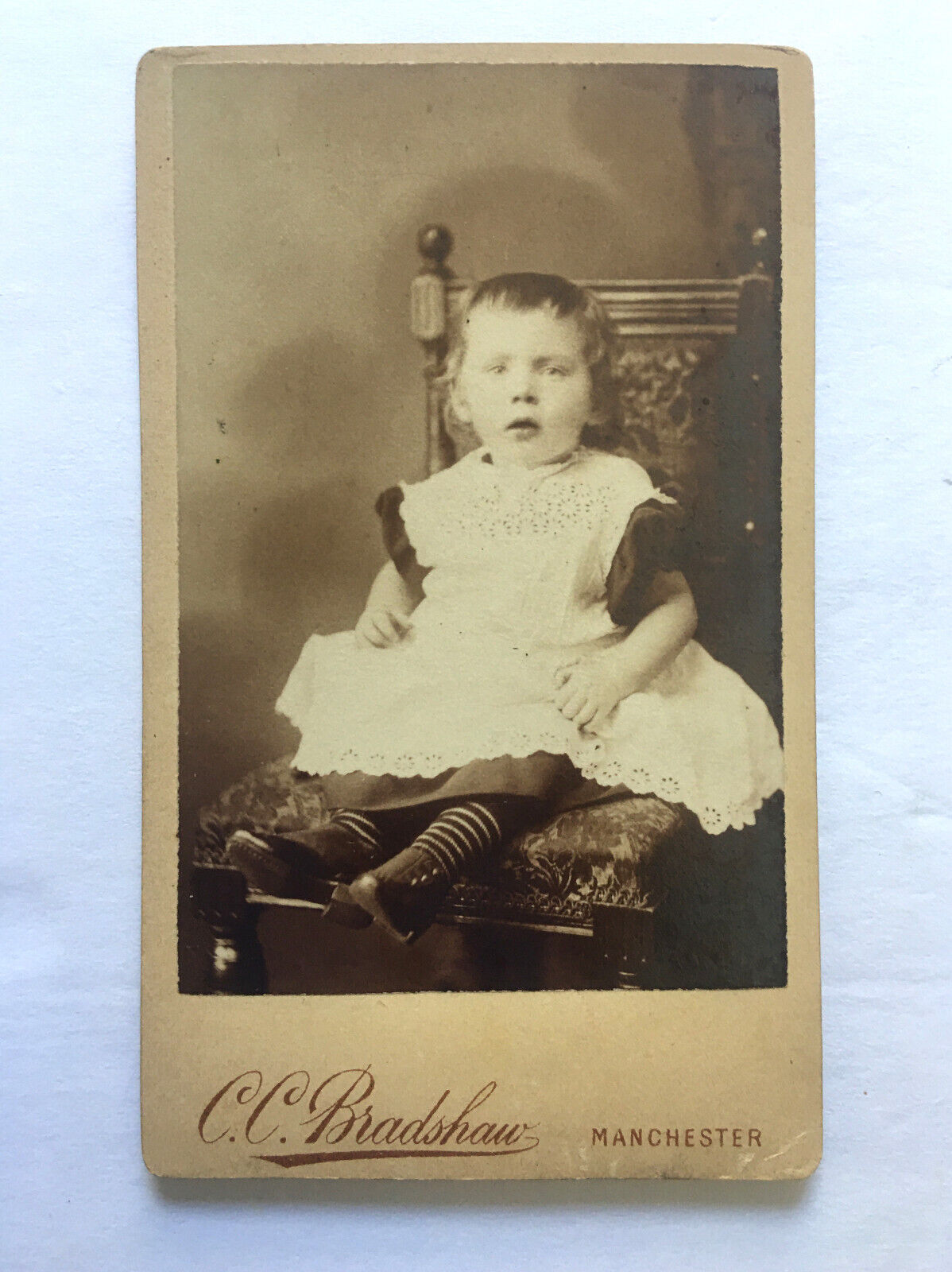 ANTIQUE 1890s MINIATURE CABINET CARD PHOTOGRAPH BABY GIRL BRADSHAW MANCHESTER UK