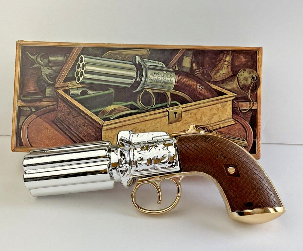 Vintage Avon PepperBox Pistol 1850 Everest Cologne