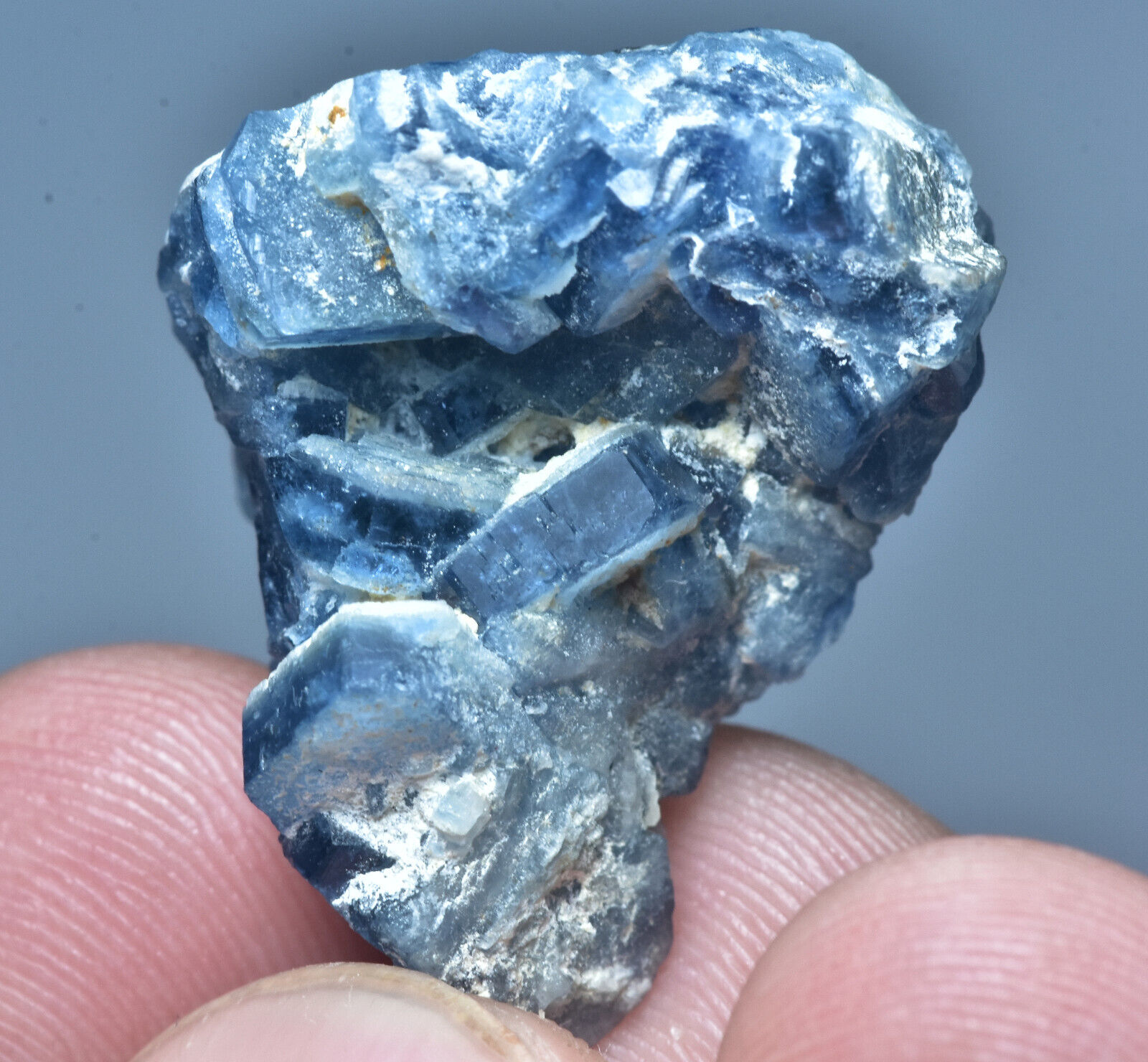Unique Deep Blue Color Vorobyevite Beryl Rosterite Crystal Bunch 28.35 Carat
