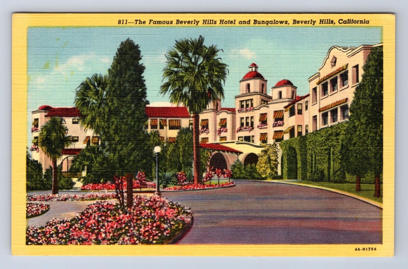 VINTAGE FAMOUS BEVERLY HILLS HOTEL & BUNGALOWS BEVERLY HILLS CA POSTCARD HU