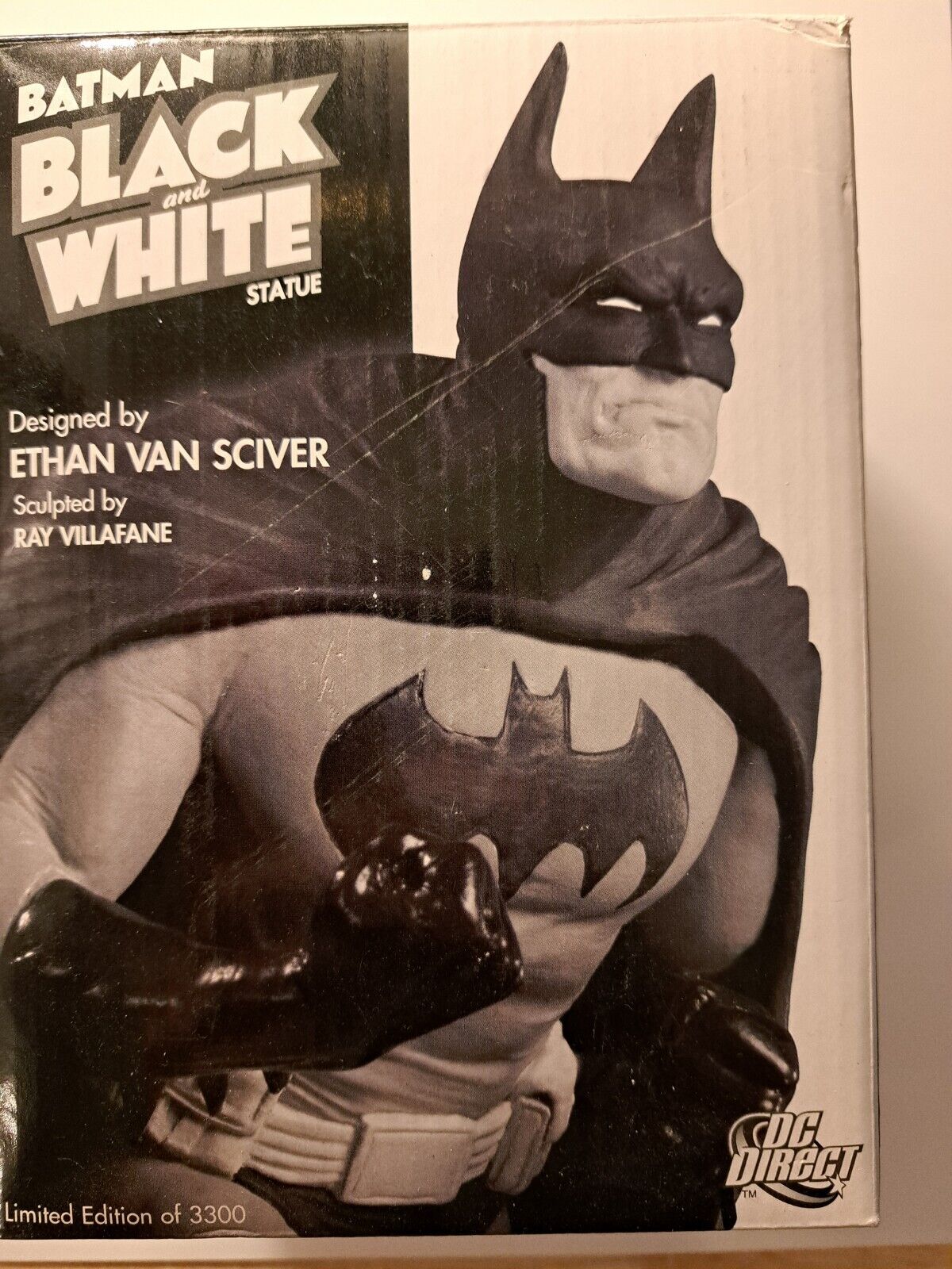 DC Direct Batman Black And White Ethan Van Sciver Statue 1070/3300