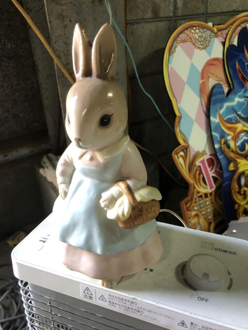 Antique Super Rare Peter Rabbit Ceramic Lamp Cute Kawaii Vintage