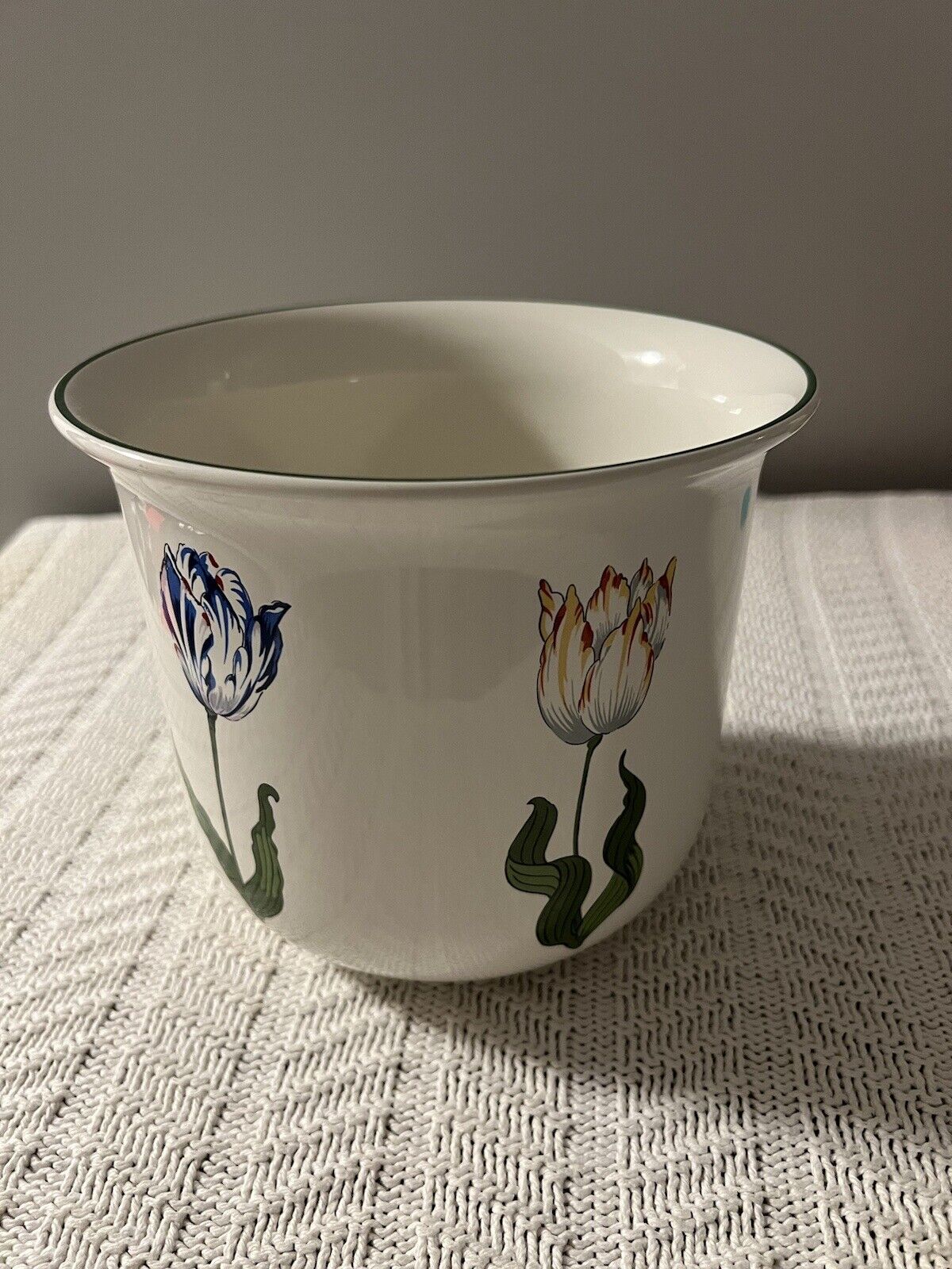 Tiffany Tulips Cachepot/Vase Designed Made Exclusively For Tiffany & Co.