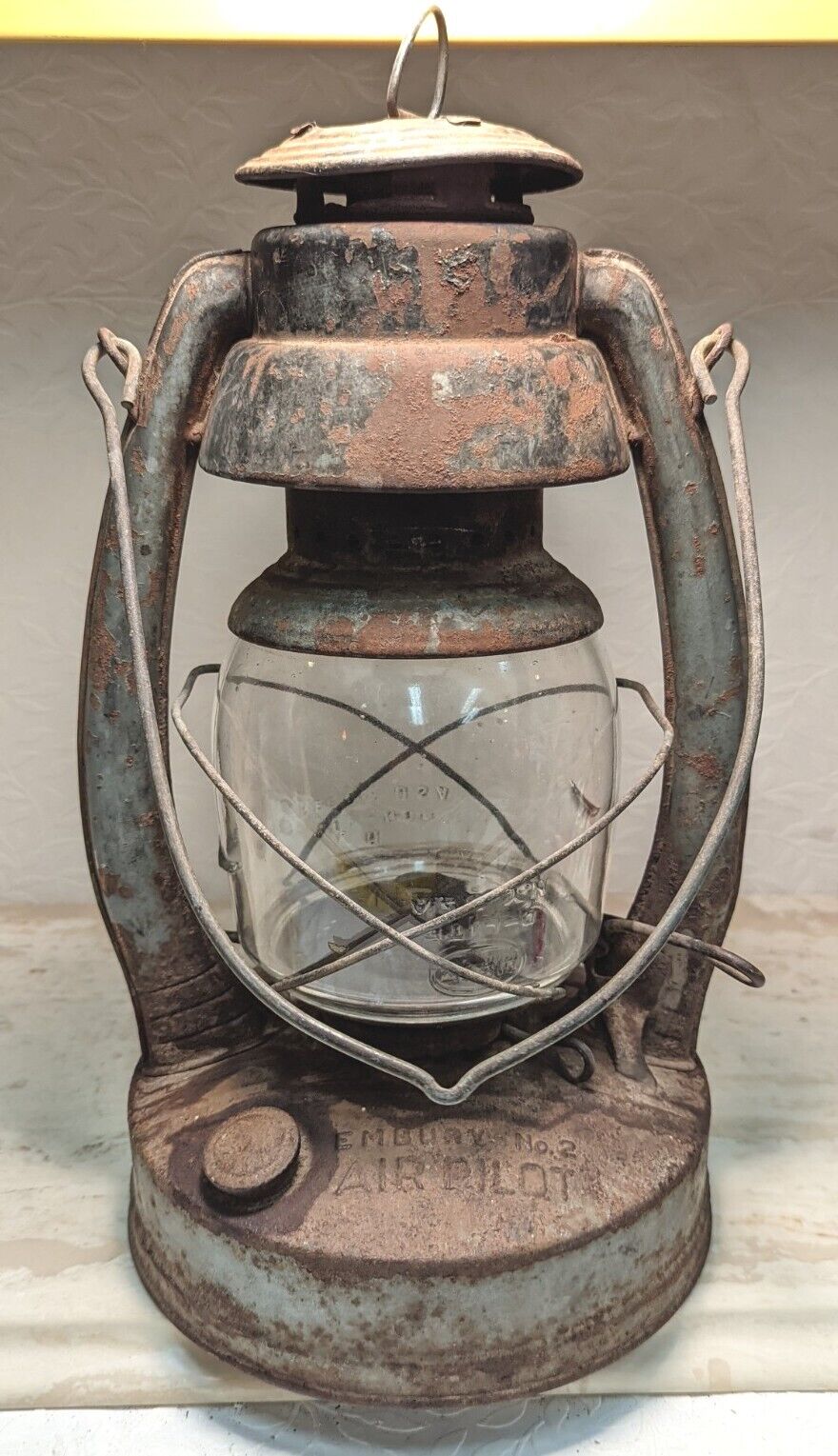 Antique Railroad Lantern Embury No 2 Air Pilot Star Bottom Rust Globe Country 