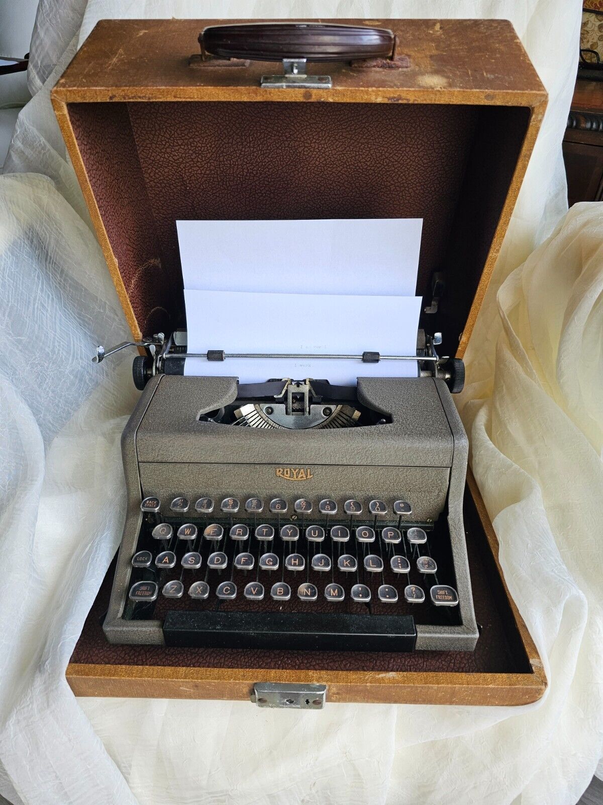 Antique Royal  Commander PortableTypewriter