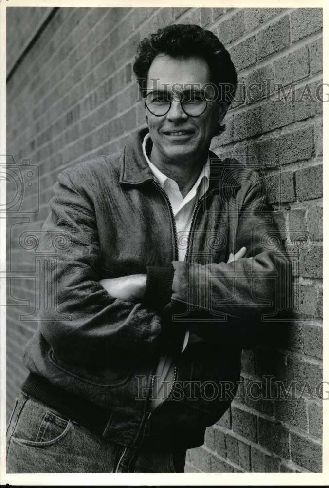 1990 Press Photo Actor Richard Beymer stars in \