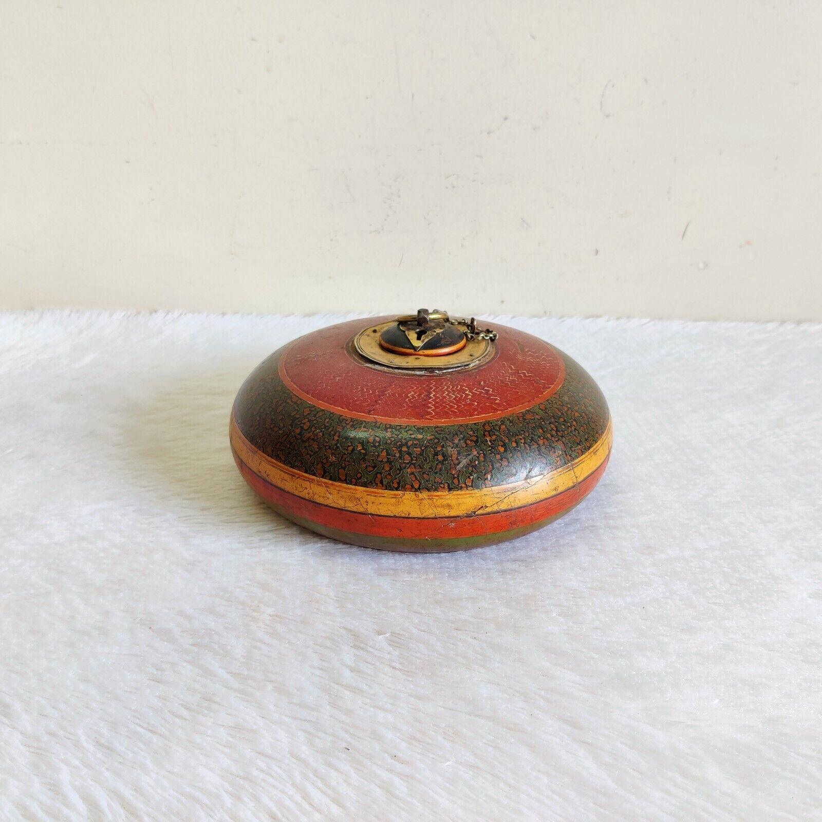 19c Vintage Wooden Handmade Hand Painted Tobacco Box Lock on Top Decorative WD61